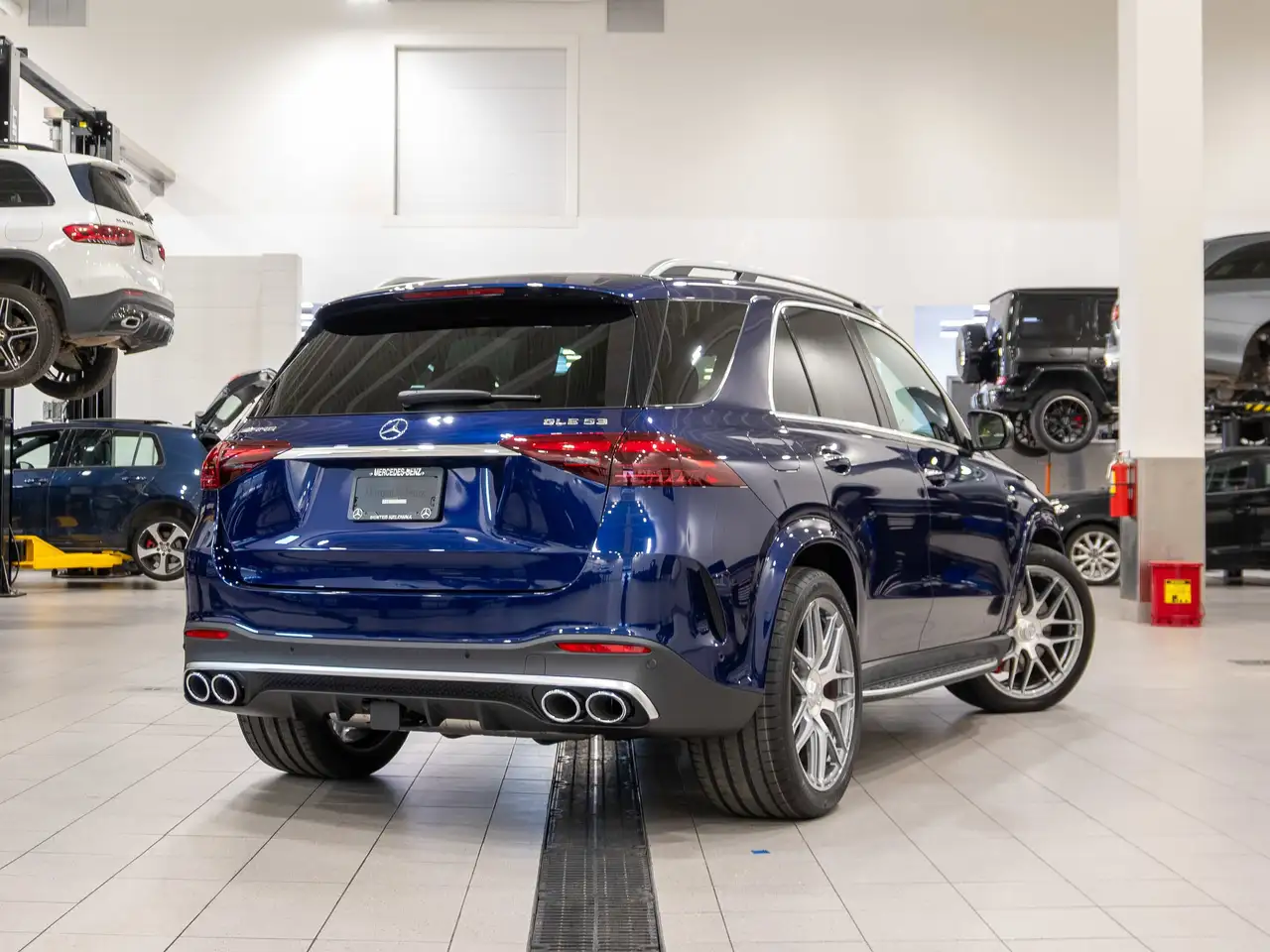 Mercedes-Benz GLE снимка Mercedes-Benz GLE