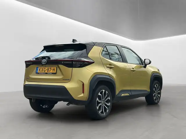 Toyota Yaris Cross view 6