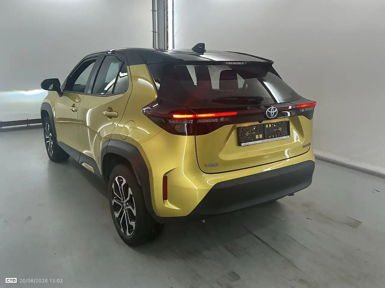 Toyota Yaris Cross 1.5 Hybrid Dynamic Bi-Tone Navi Led Keyless, миниатюра 3