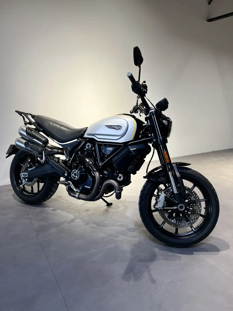 Ducati Scrambler Gris - 1