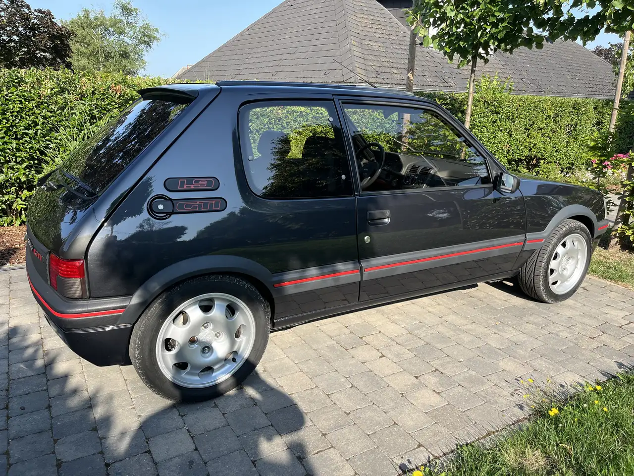 Peugeot 205 GTI 1.9L 130cv, foto 3