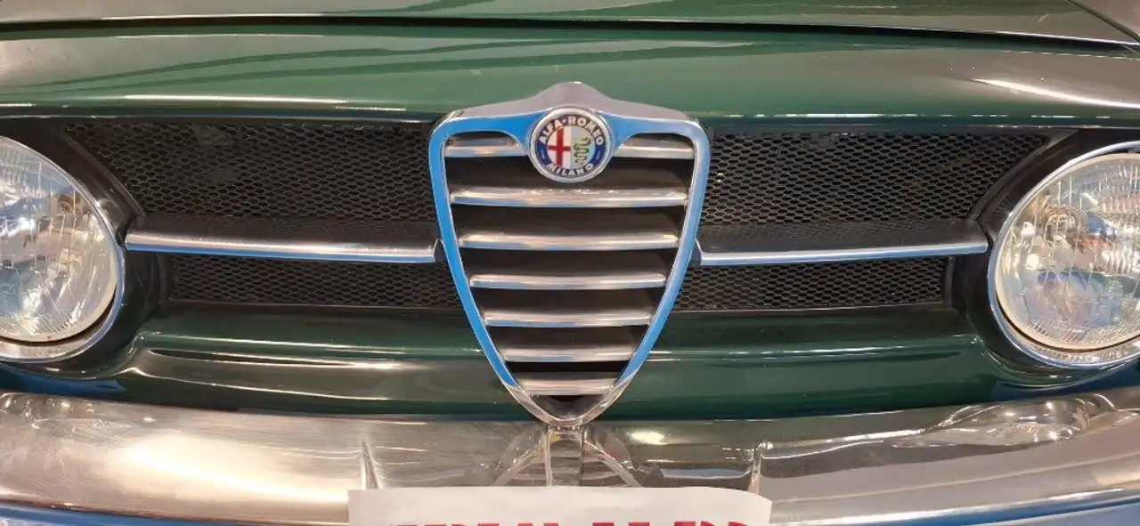 Alfa Romeo GT SCALINO VERDE PINO con INTERNI CUOIO, foto 12