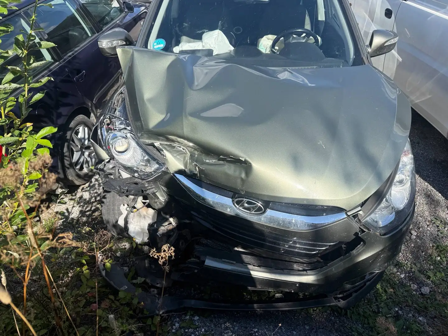 Hyundai iX35 iX35 2,0 CRDi Style 4WD Style - Unfallfahrzeug - 1