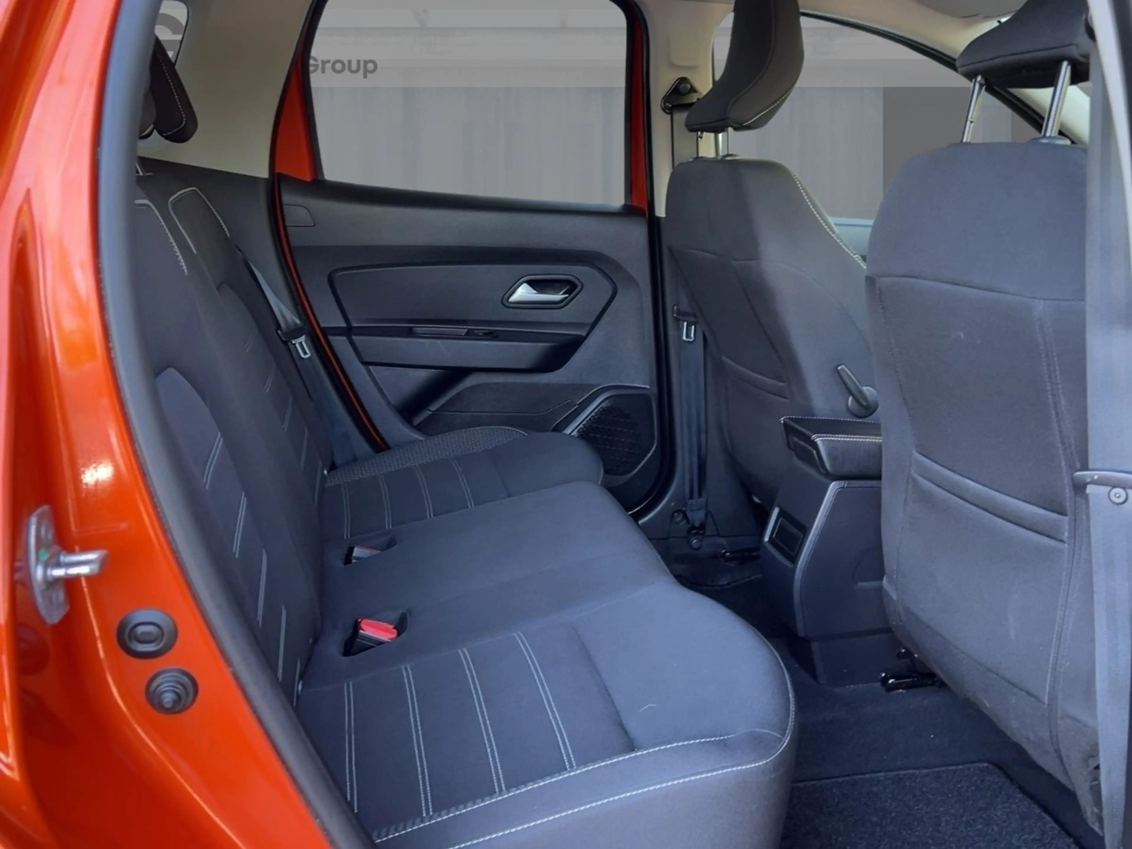 Dacia Duster Prestige TCe 100 ECO-G 2WD Rückfahrkamera — photo 9