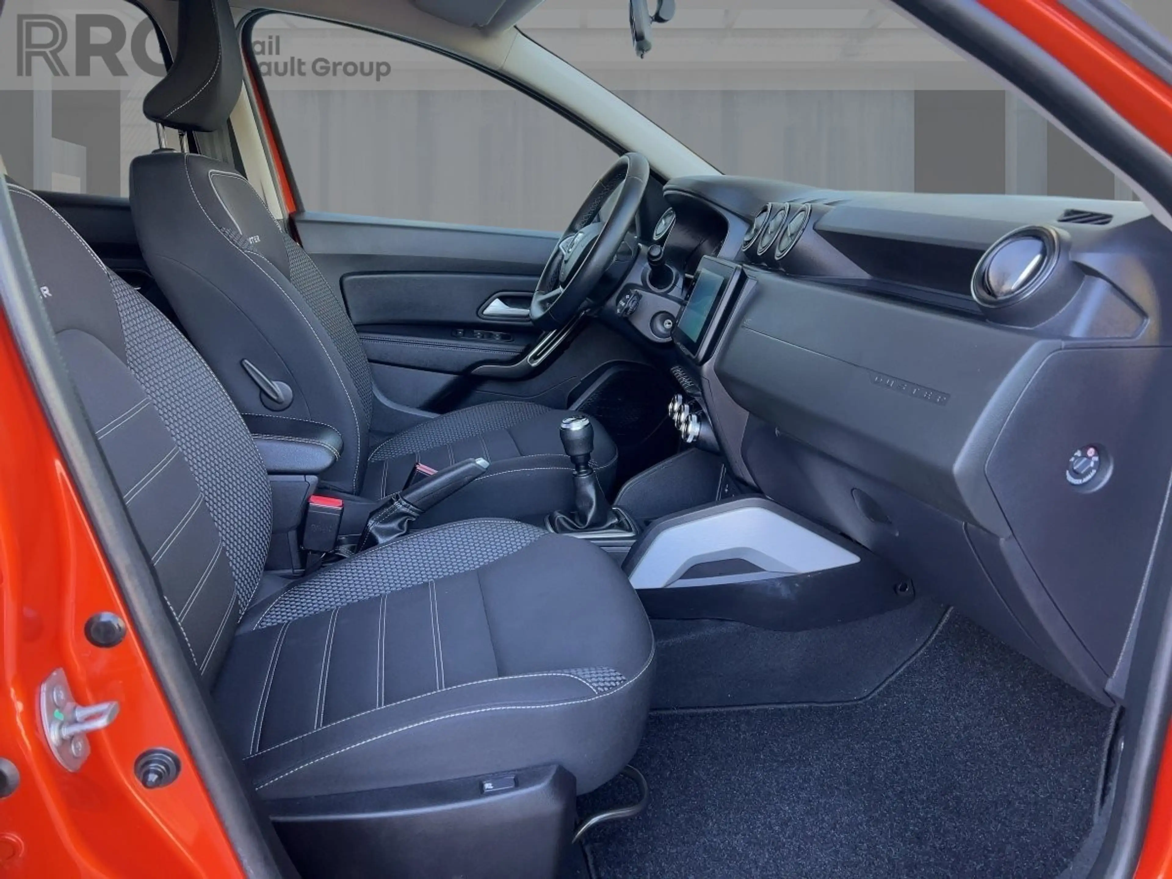 Dacia Duster Prestige TCe 100 ECO-G 2WD Rückfahrkamera — photo 8