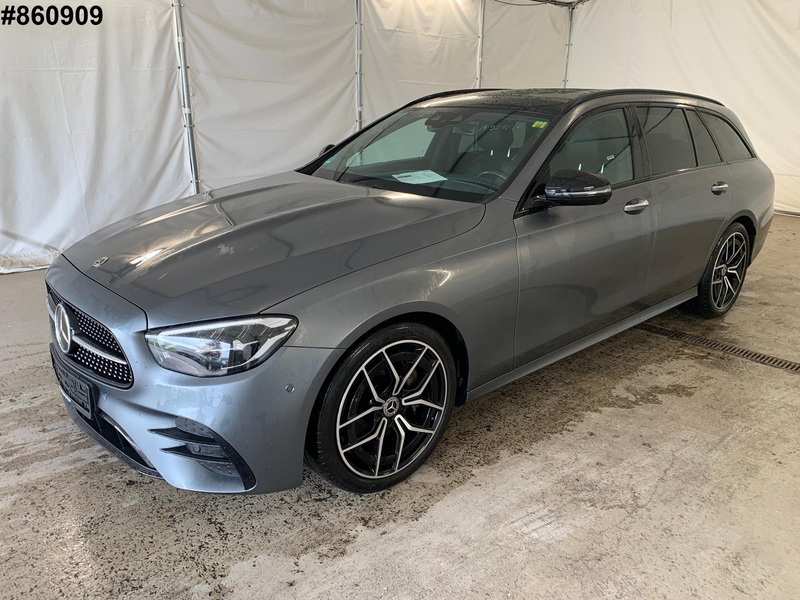 Mercedes-Benz E 220 E220 AMG-Line MagnoLack|Distr|Pano|HUD|Keyl.|AHK