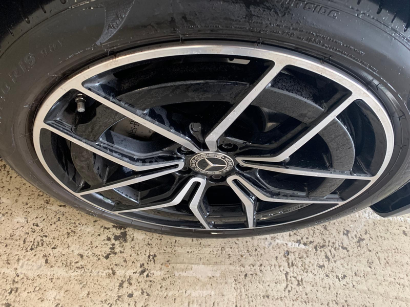 Mercedes-Benz E 220 E220 AMG-Line MagnoLack|Distr|Pano|HUD|Keyl.|AHK — photo 3