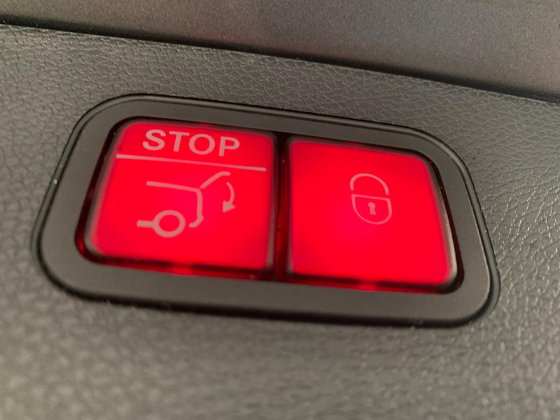 Mercedes-Benz E 220 E220 AMG-Line MagnoLack|Distr|Pano|HUD|Keyl.|AHK — photo 7