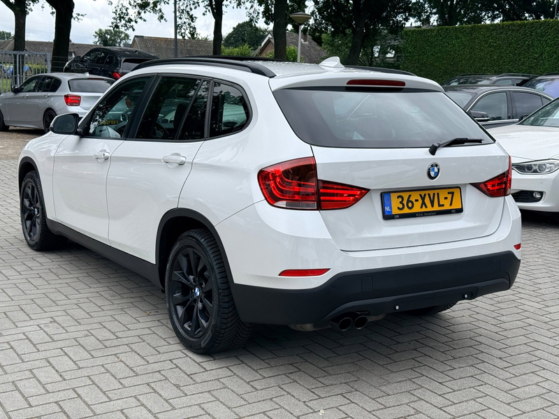 BMW X1 SDrive20i Upgrade Edition Sport|Nieuwe Ketting|Pan — photo 11