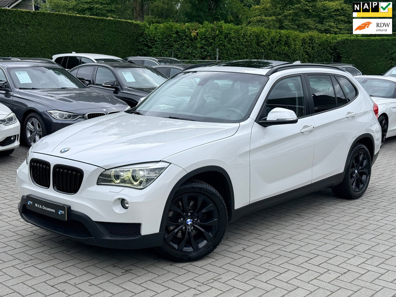 BMW X1 SDrive20i Upgrade Edition Sport|Nieuwe Ketting|Pan