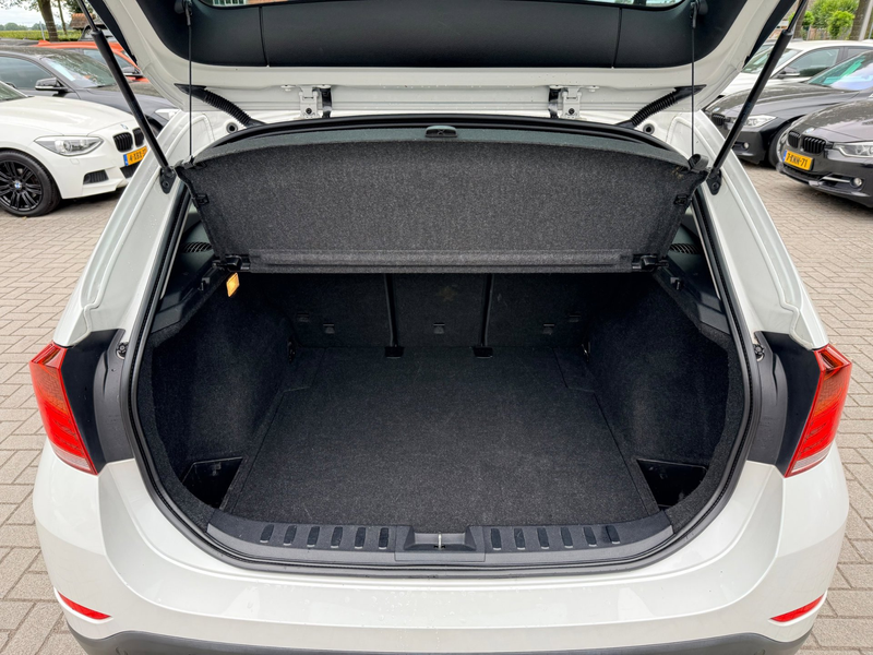 BMW X1 SDrive20i Upgrade Edition Sport|Nieuwe Ketting|Pan — photo 15
