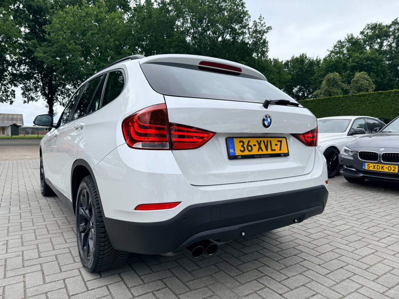 BMW X1 SDrive20i Upgrade Edition Sport|Nieuwe Ketting|Pan — photo 12
