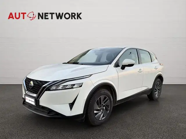 Nissan Qashqai view 2