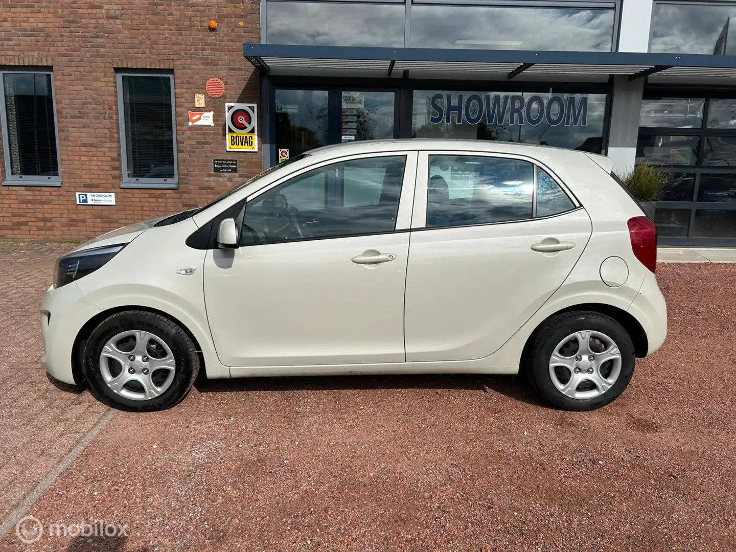 Kia Picanto 1.0 DPi Comfort Airco,CruiseC,Bluetooth,Google map Bruin - 2