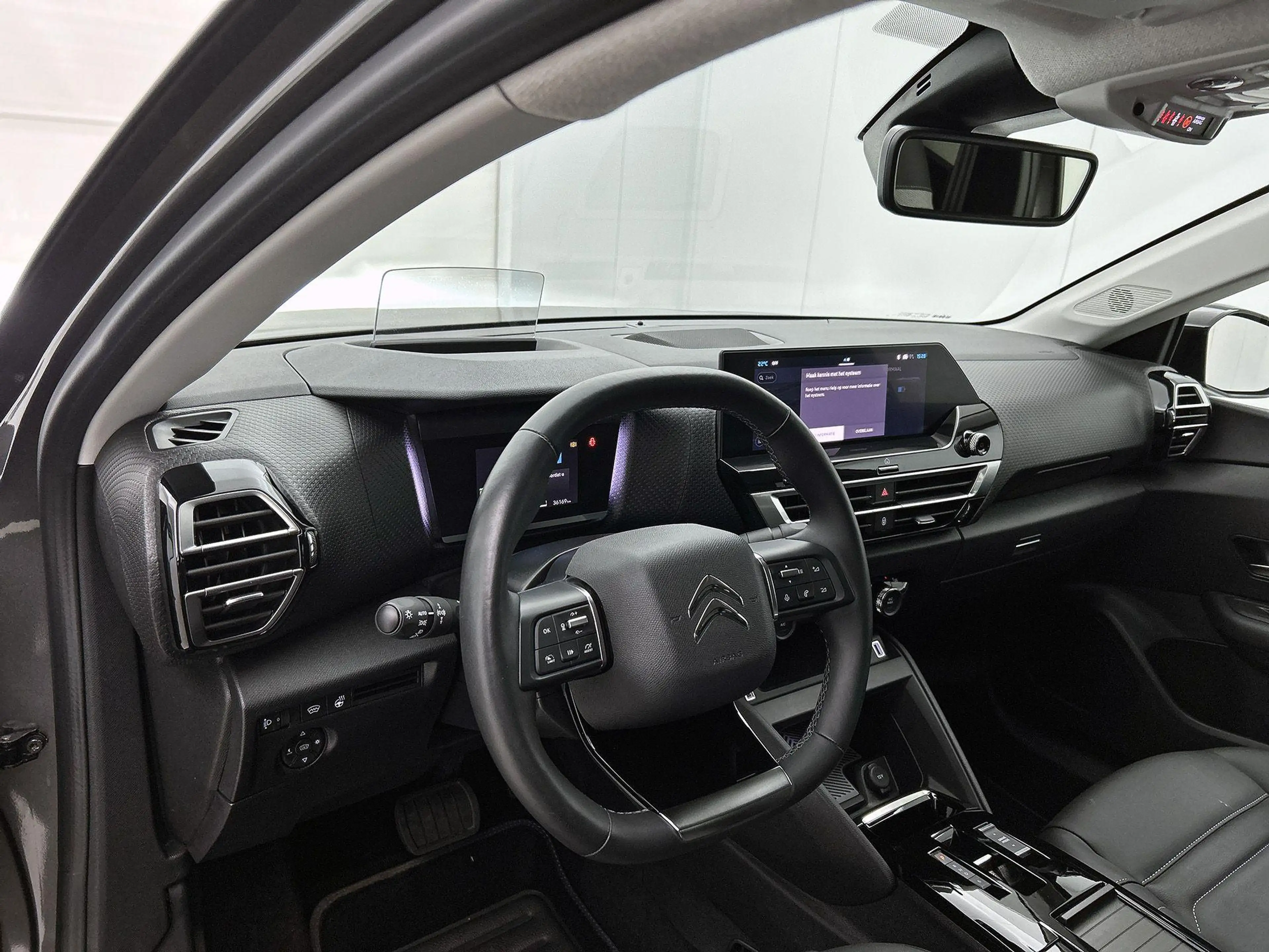 Citroen E-C4 Electric Shine 50 kWh — photo 10