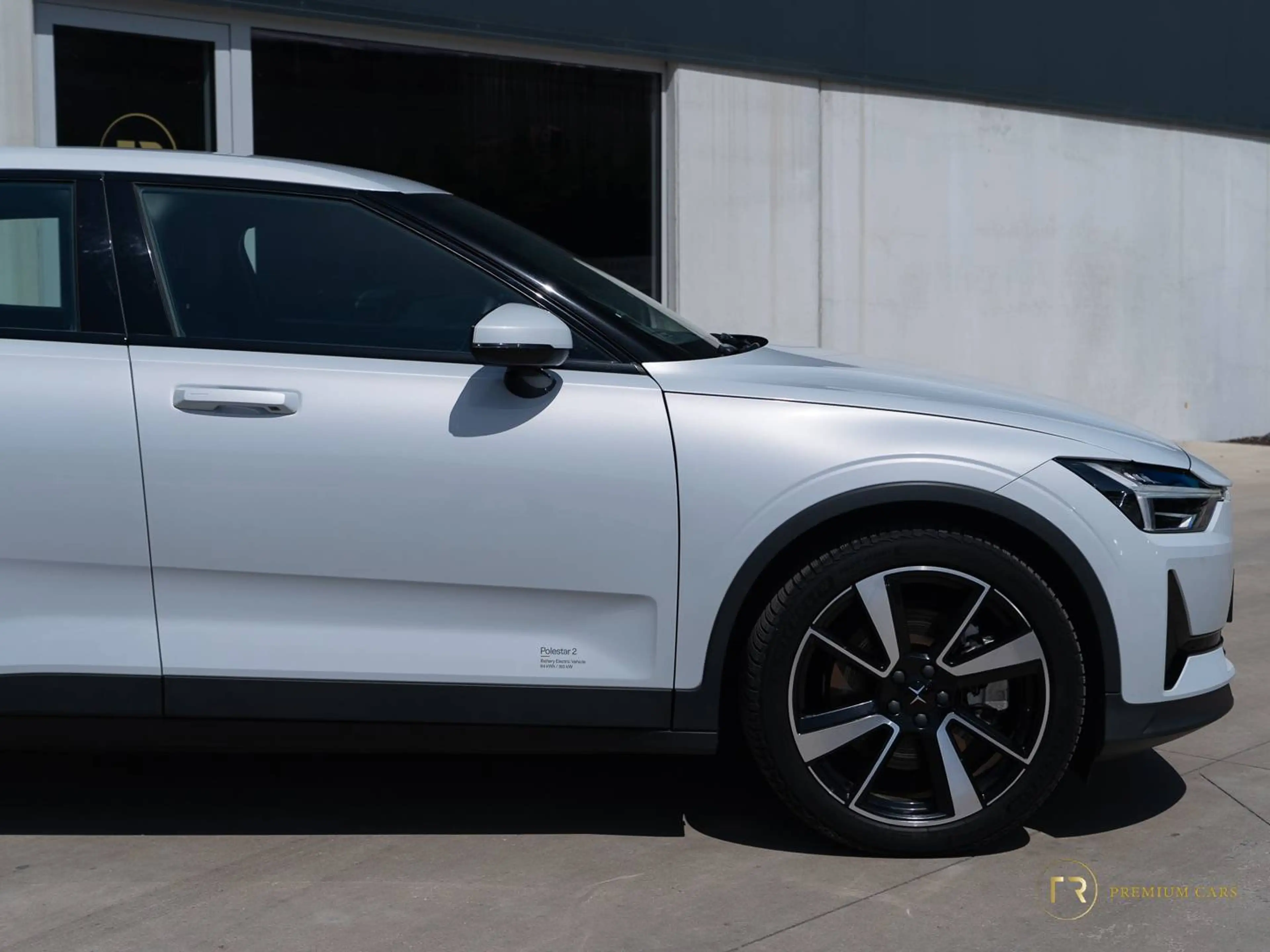 Polestar 2 78 kWh l Long Range l 93% SOH l SM l Trekhaak — photo 10