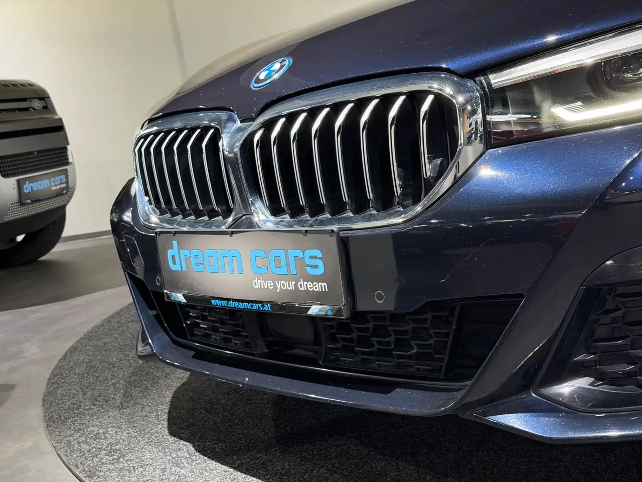 BMW 530 e PHEV Aut. / M PAKET / LCI / SCHIEBEDACH / TOP Bild 8