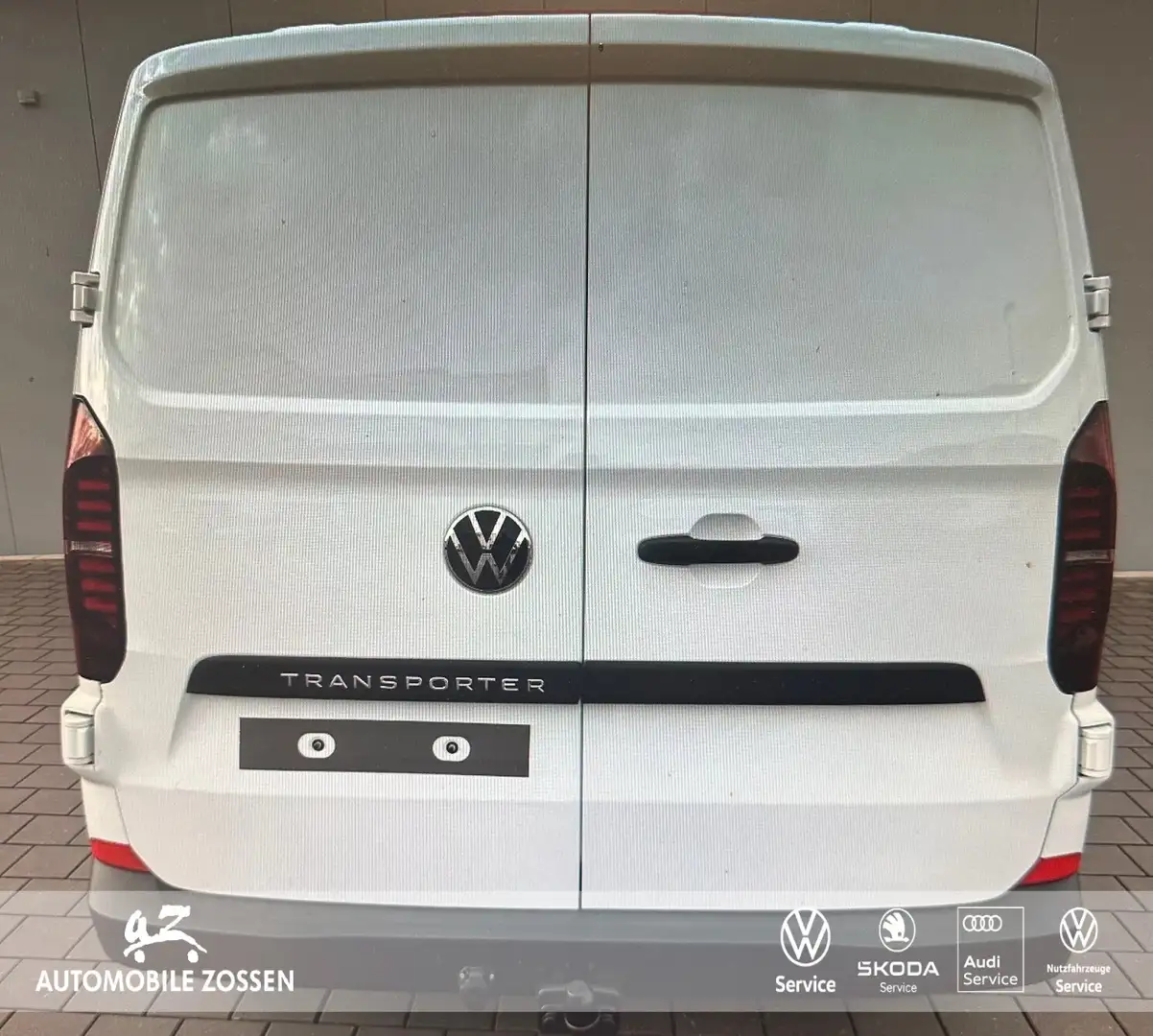 Volkswagen T7 Kasten 2.0 TDI KR L1H1 Weiß - 2