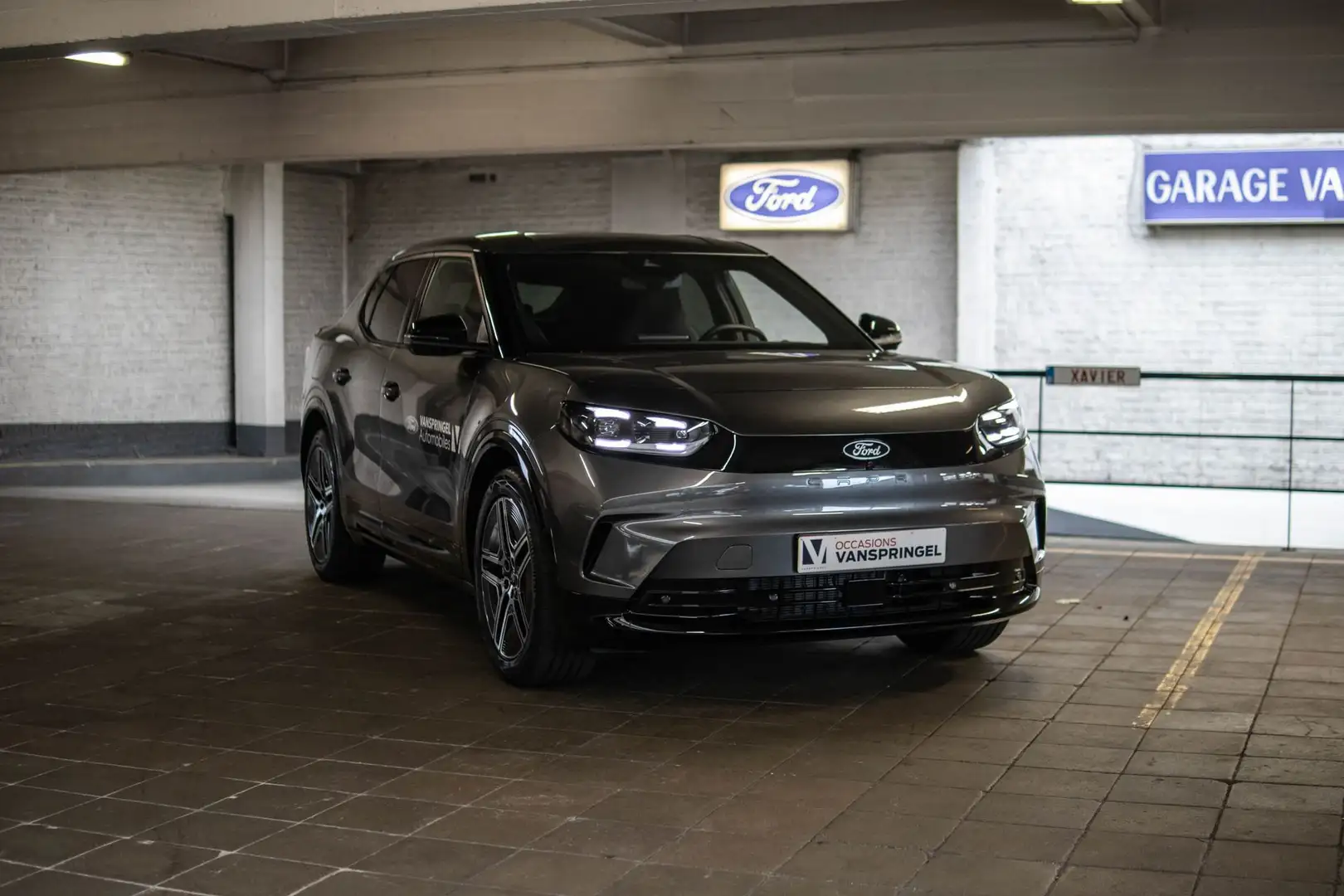 Ford Capri 77 kWh Extended Range RWD Premium Gris - 1