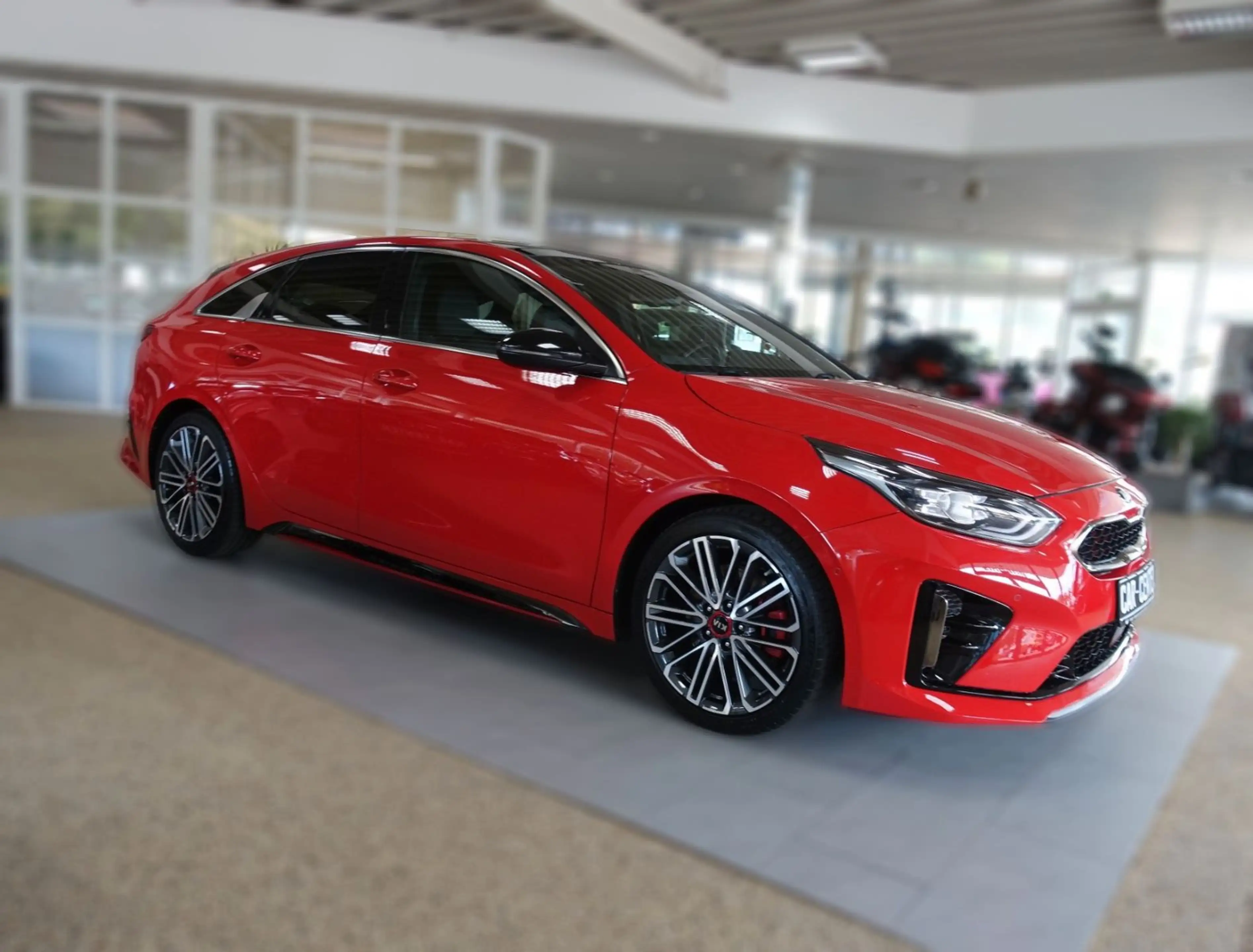Kia ProCeed / pro_cee'd ProCeed GT; NAV/ PANO/ JBL/ KEYL/ KAM/ ACC/ BLIS