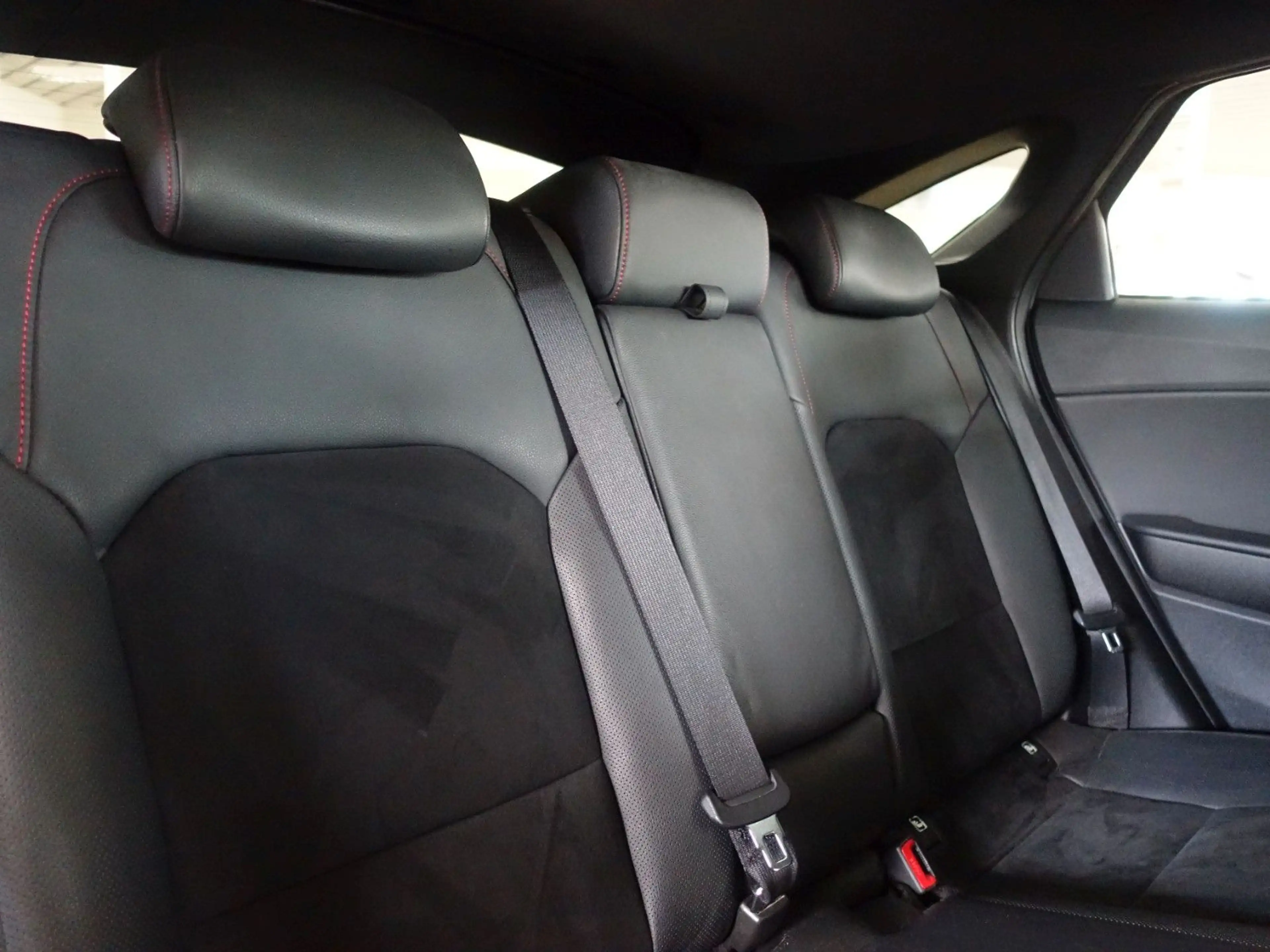Kia ProCeed / pro_cee'd ProCeed GT; NAV/ PANO/ JBL/ KEYL/ KAM/ ACC/ BLIS — photo 14