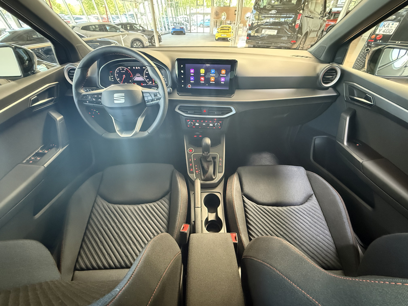 SEAT Arona FR Black Edition TSI DSG ACC TW CAM Kessy — photo 13