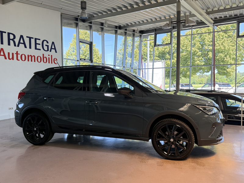 SEAT Arona FR Black Edition TSI DSG ACC TW CAM Kessy — photo 8