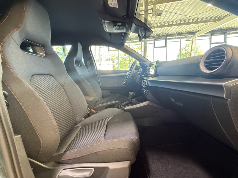 SEAT Arona FR Black Edition TSI DSG ACC TW CAM Kessy — photo 15