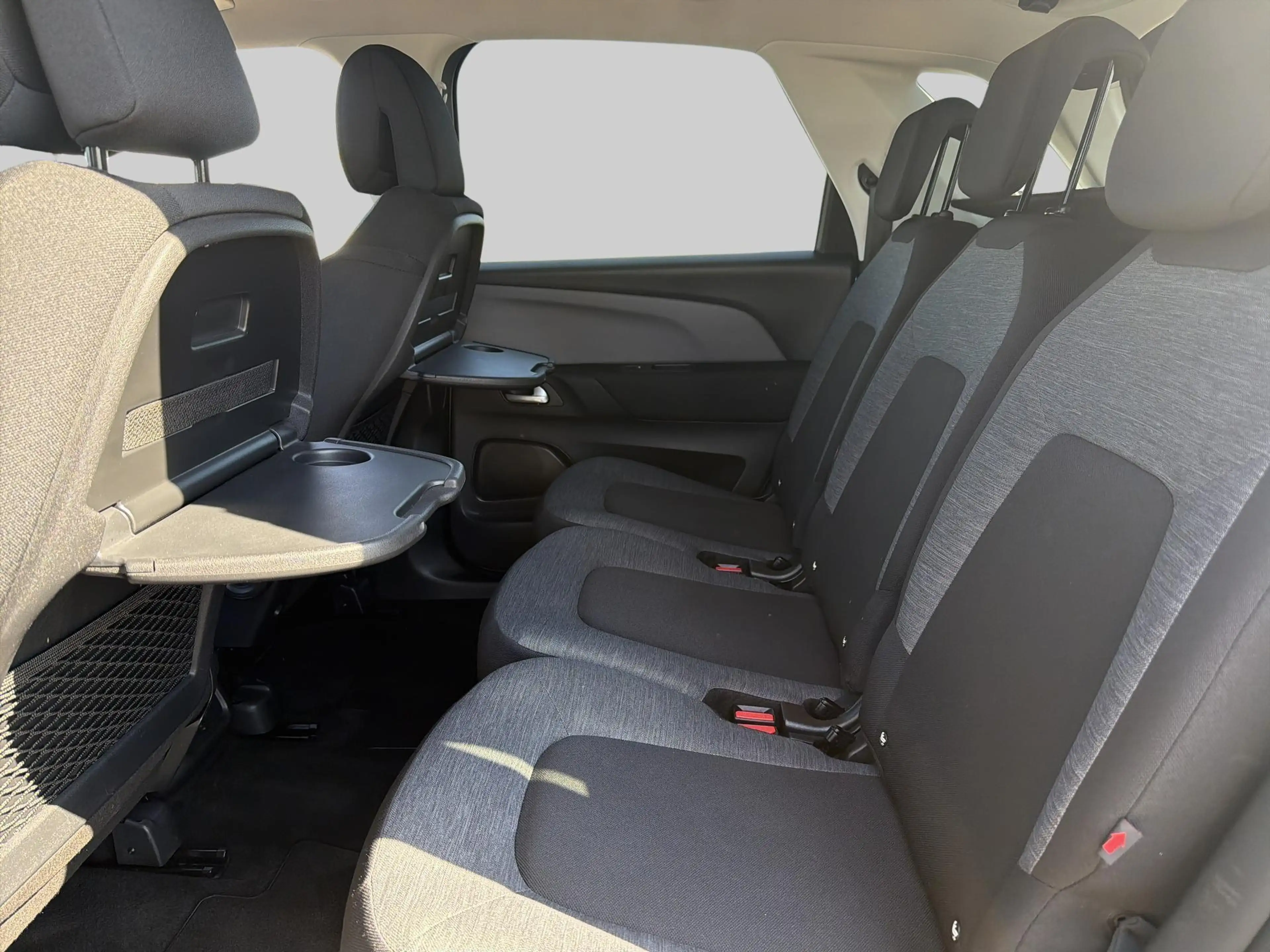 Citroen C4 Picasso 1.2 PureTech Selection | Achterstoelen drie | Airc — photo 14