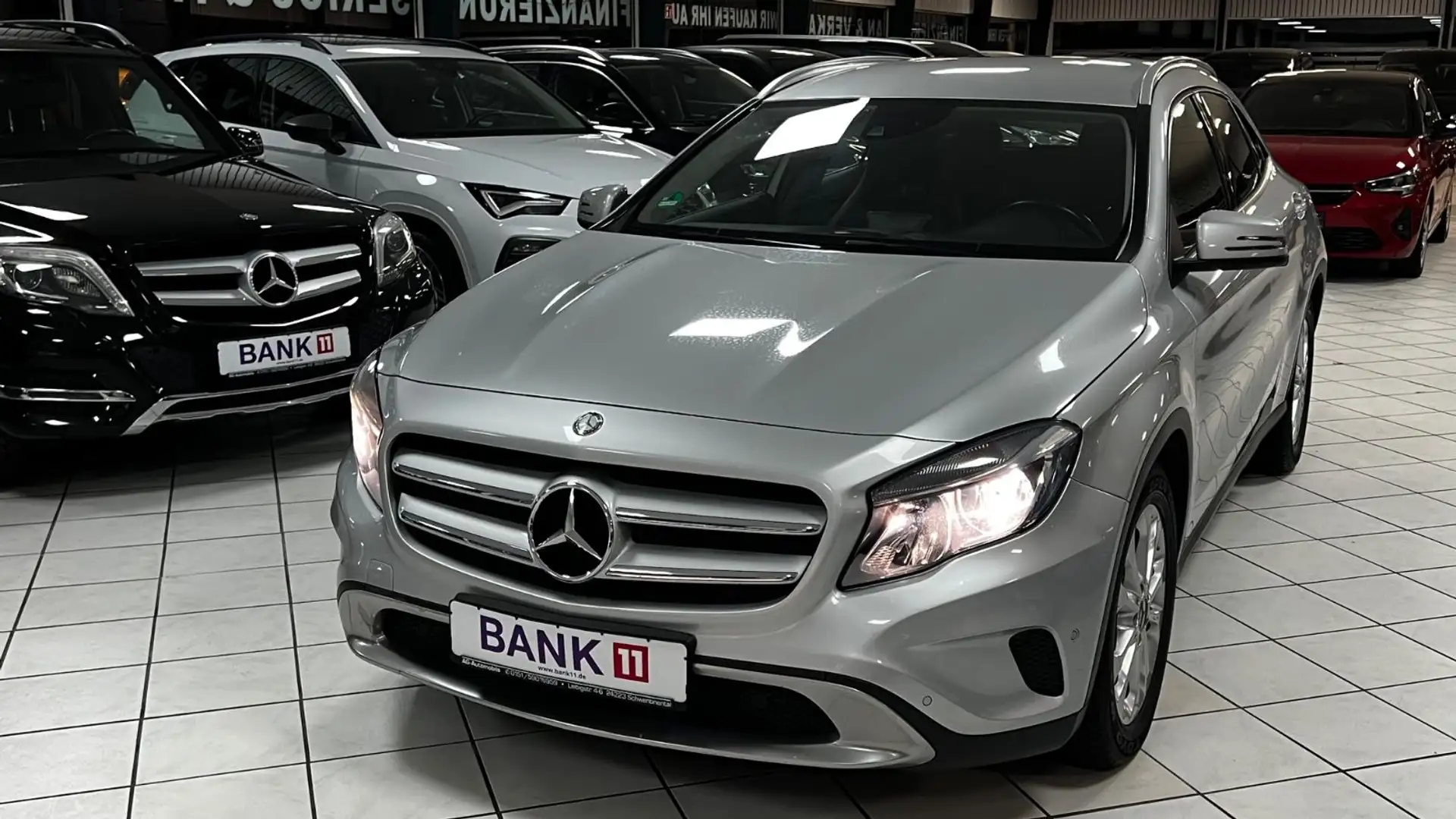 Mercedes-Benz GLA 200 GLA GLA 200 CDI / d TÜV&AU neu&Garantie Argent - 2
