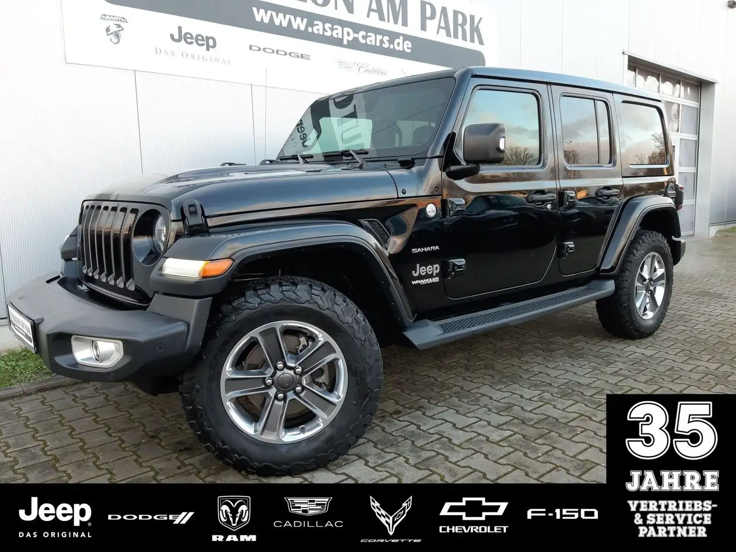 Jeep Wrangler JL UNLIMITED Sahara 2.2 CRDi Sky-One Black - 1
