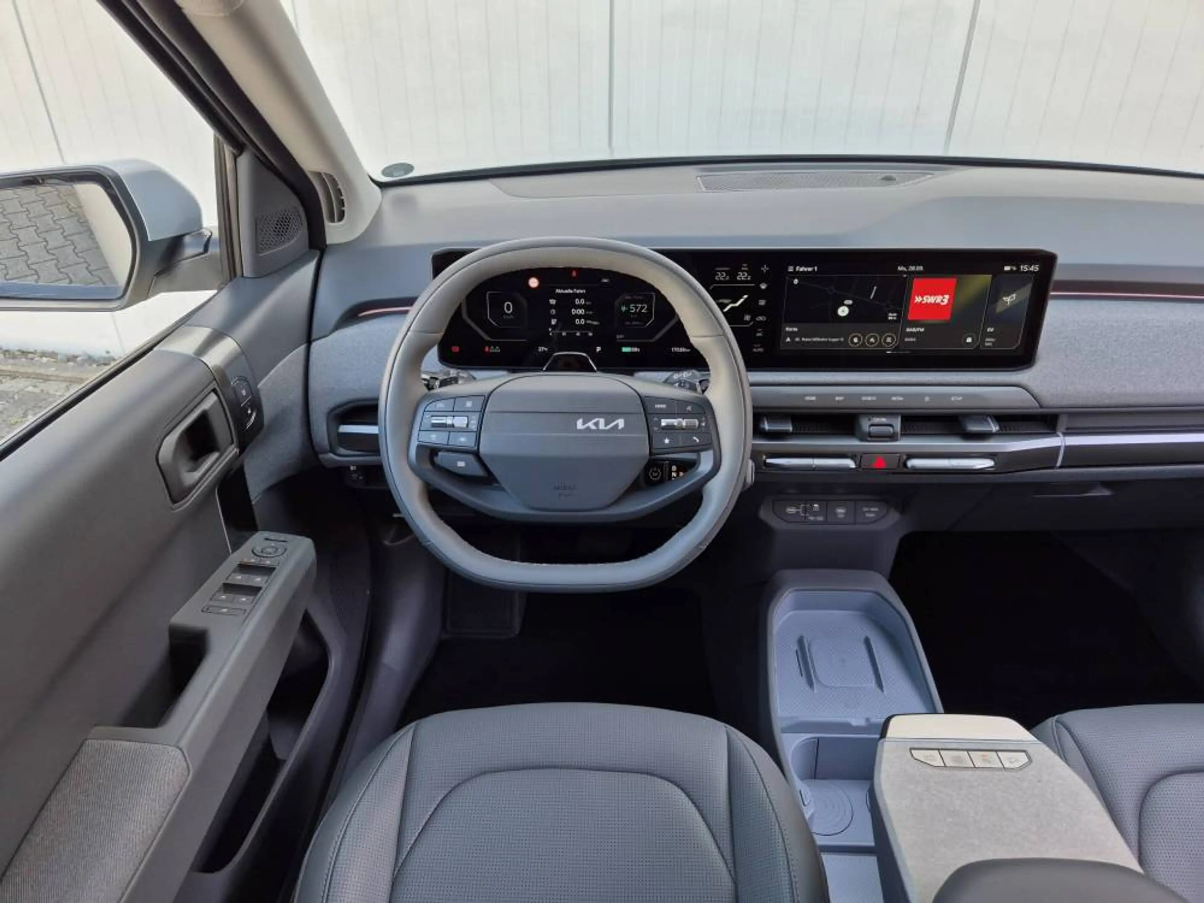 Kia EV3 81.4 kWh Earth WinterConnect DriveWise Business Upgrade Batteriezertifikat — photo 8