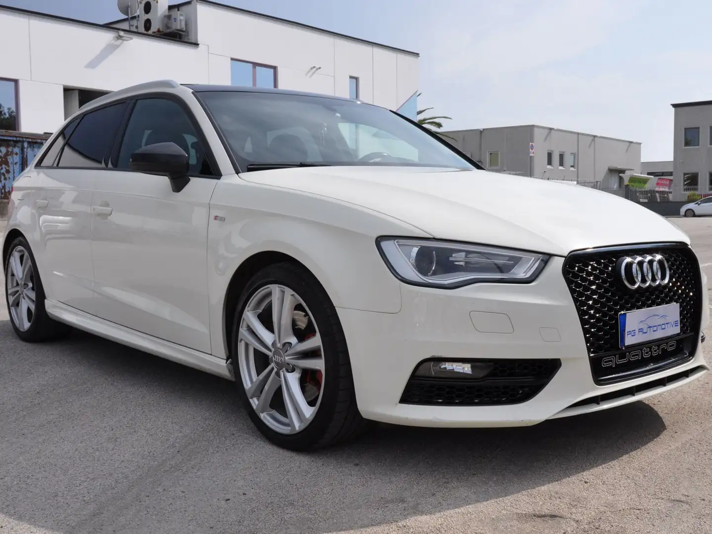 Audi A3 A3 Sportback 2.0 tdi Quattro  S-tronic Blanc - 1