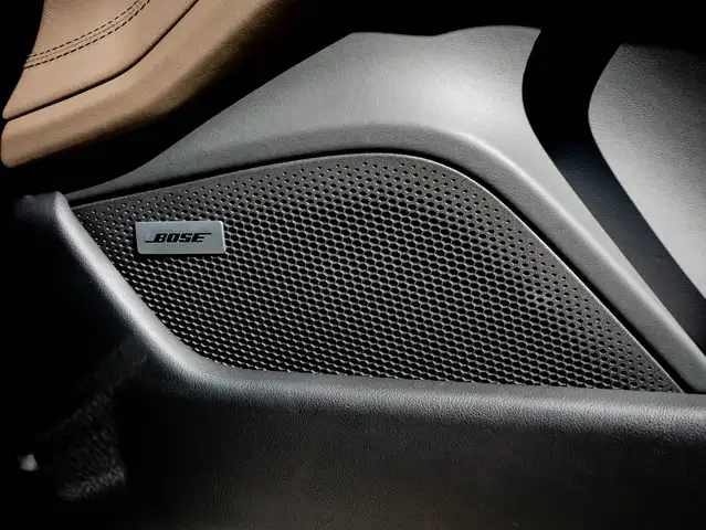 Porsche Taycan view 24