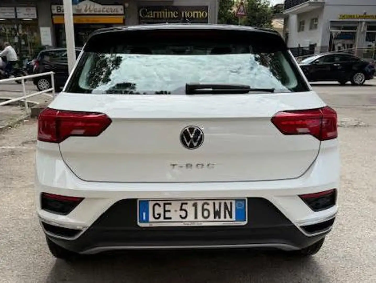 Volkswagen T-Roc T-Roc 2017 1.0 tsi Business 110cv Bílá - 2