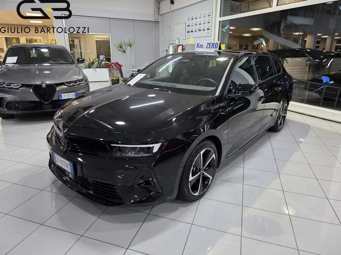 Opel Astra Astra 1.2 Turbo 130 CV AT8 GS Schwarz - 1