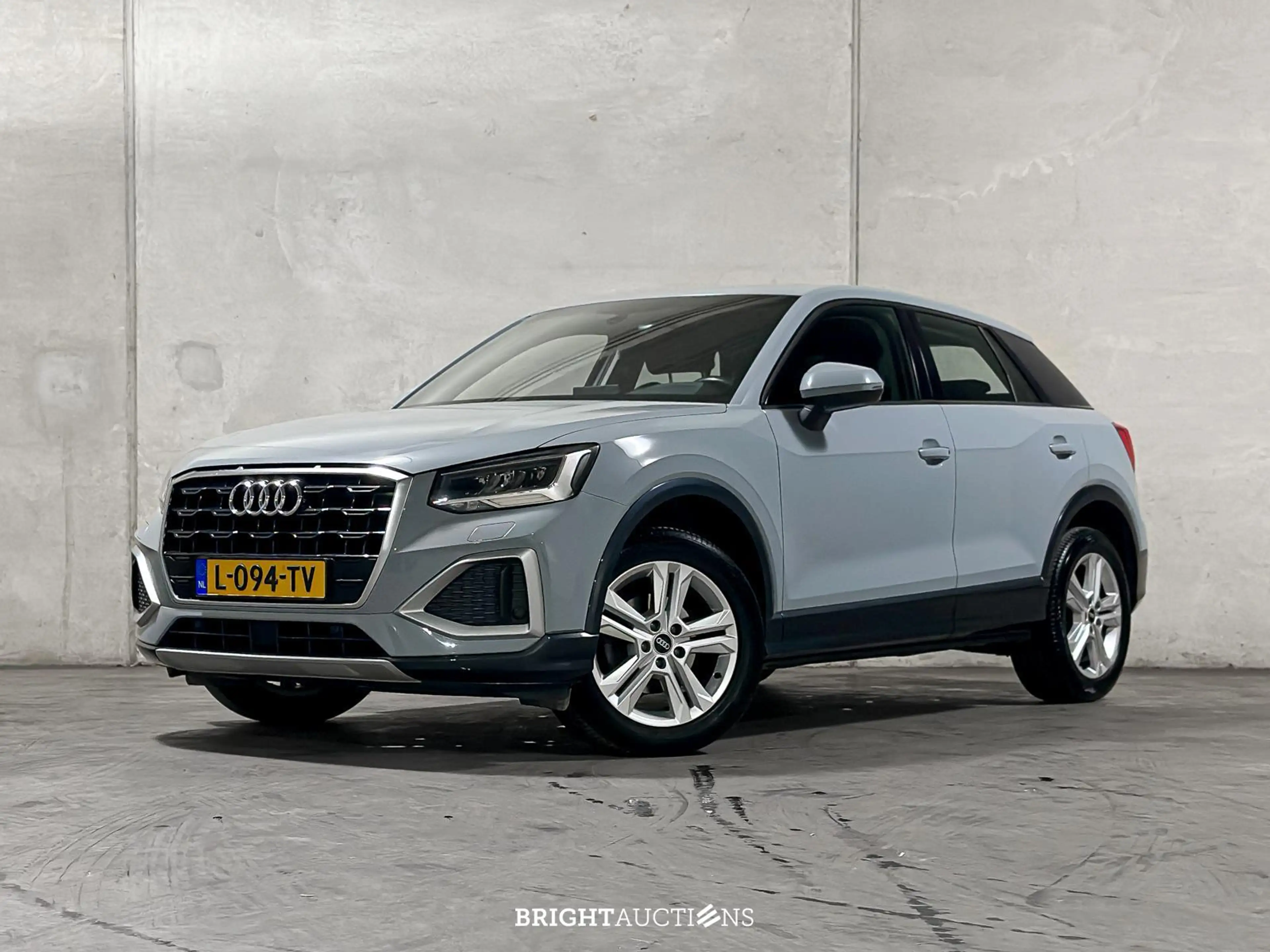 Audi Q2 35 TFSI Business Edition — photo 3