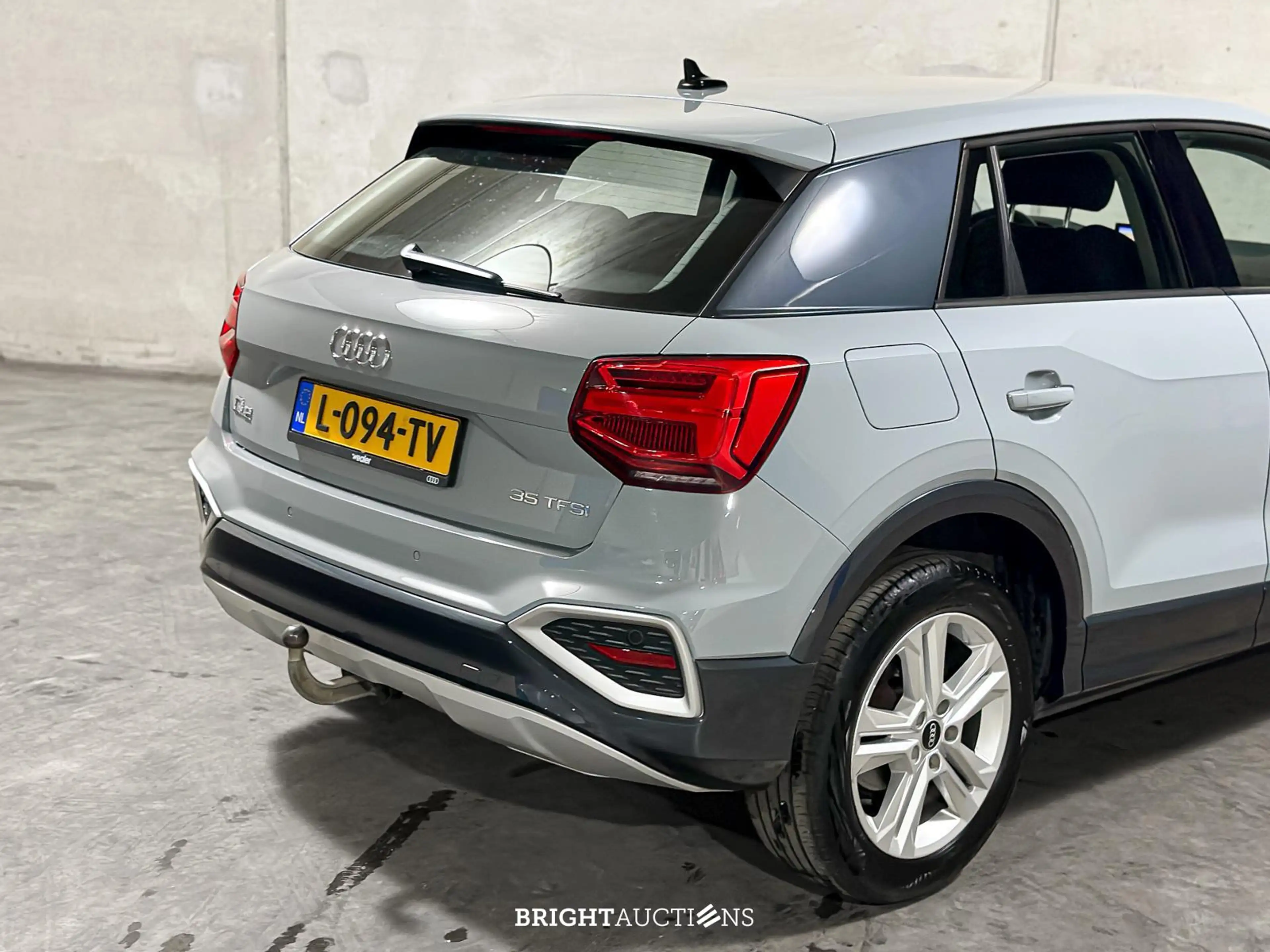 Audi Q2 35 TFSI Business Edition — photo 15