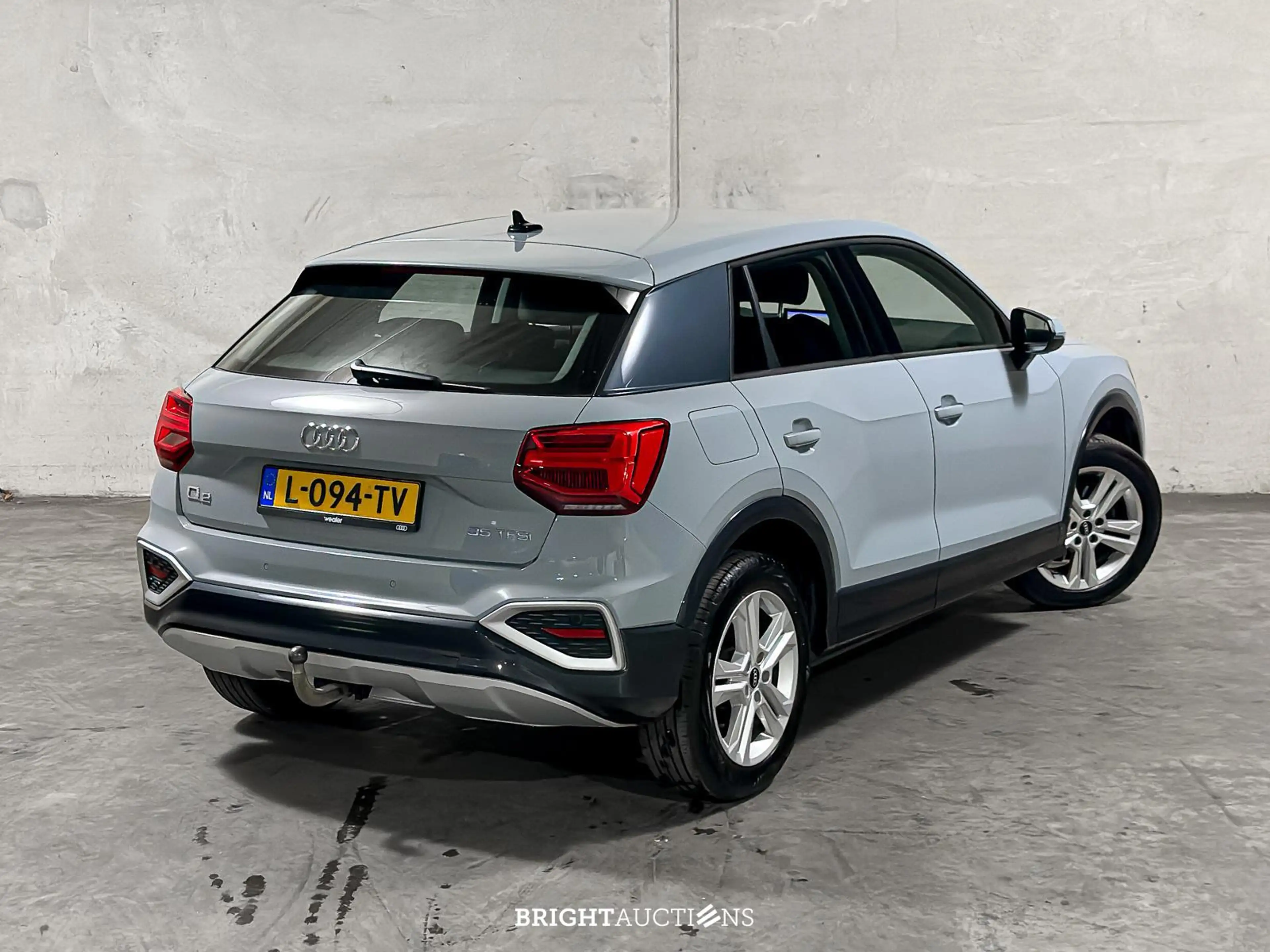 Audi Q2 35 TFSI Business Edition — photo 14