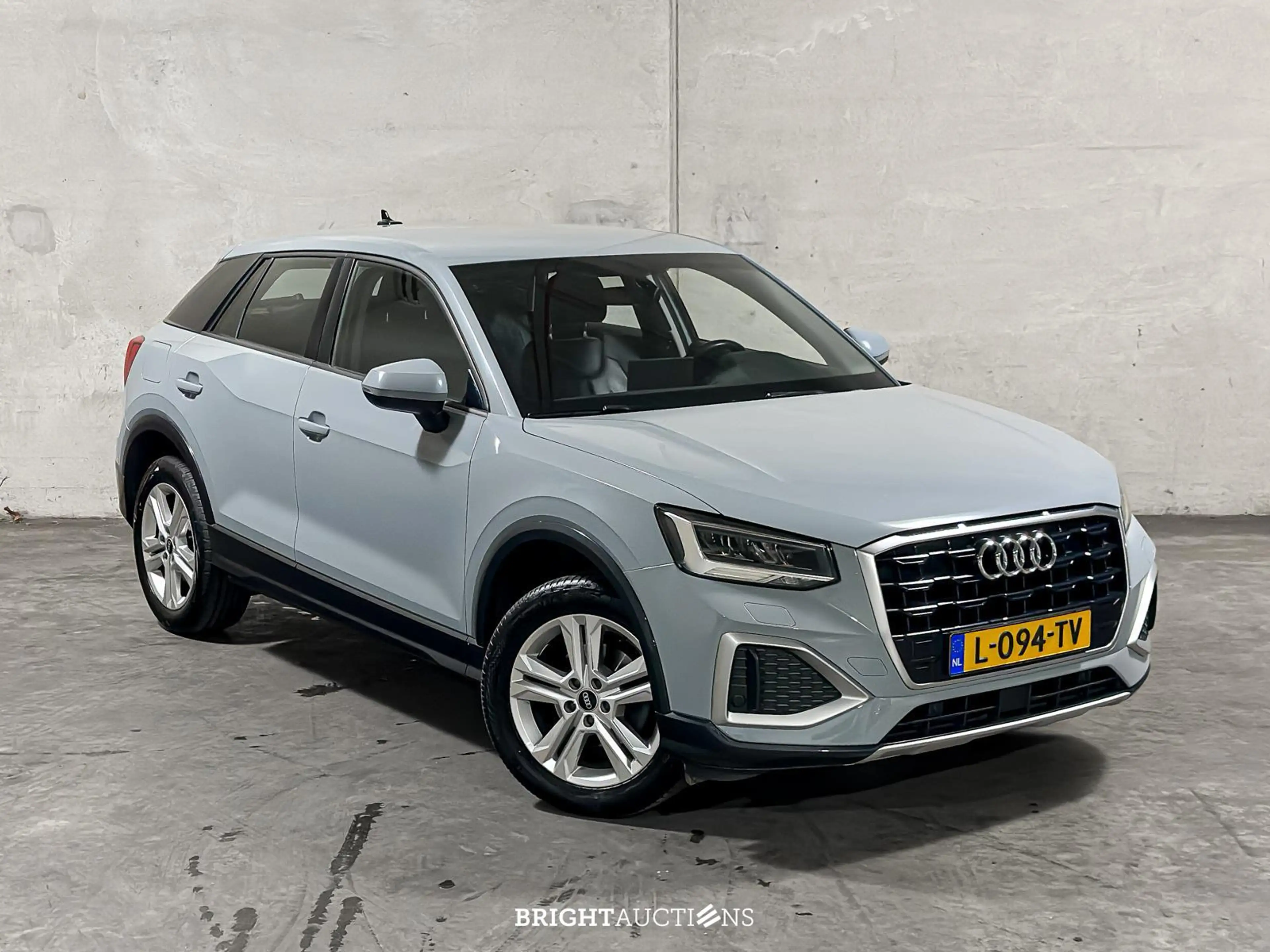 Audi Q2 35 TFSI Business Edition — photo 10