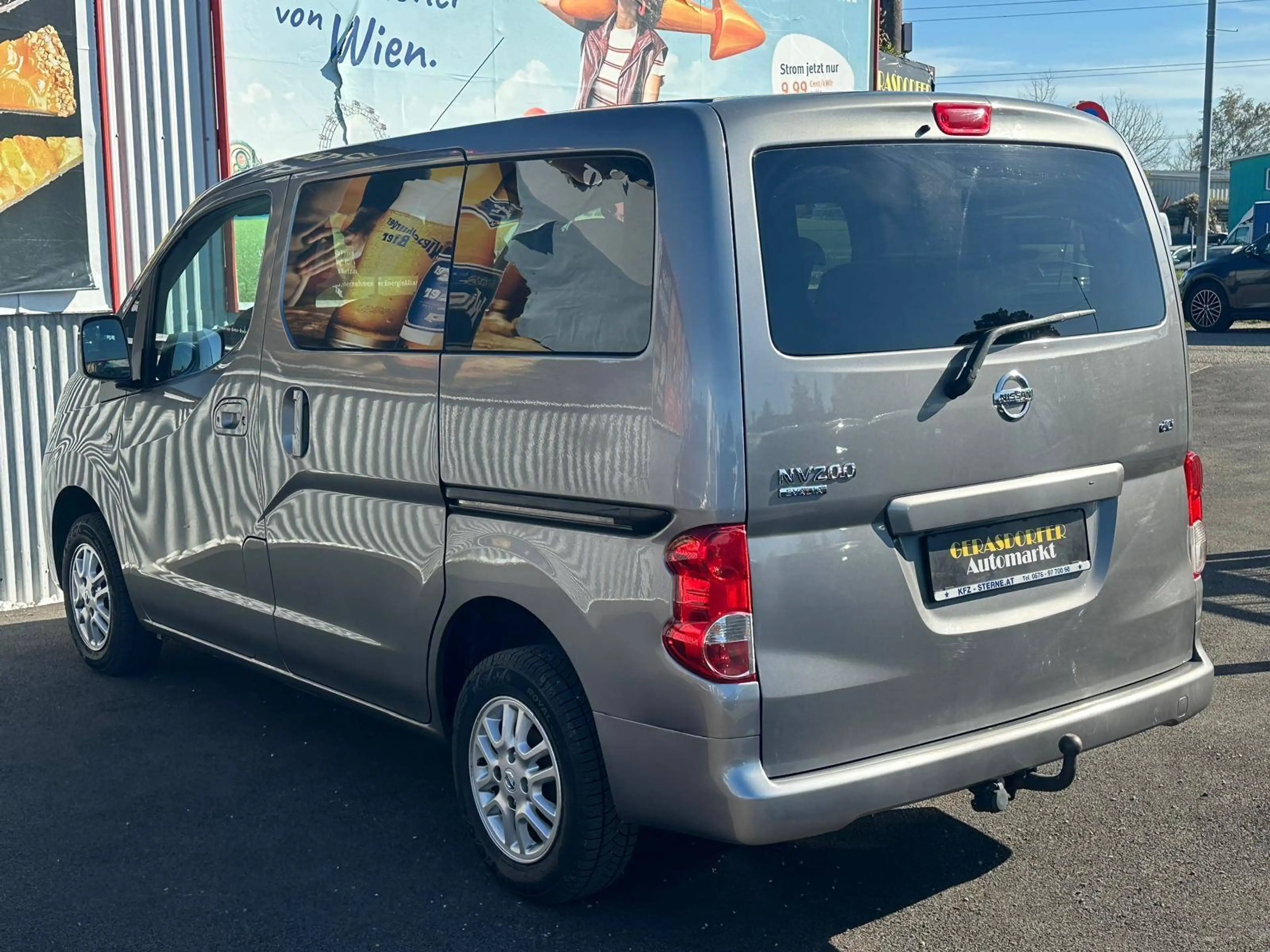 Nissan Evalia 1.5DCI Evalia Tekna *7Sitze*Navi*R-Kamera* — photo 5