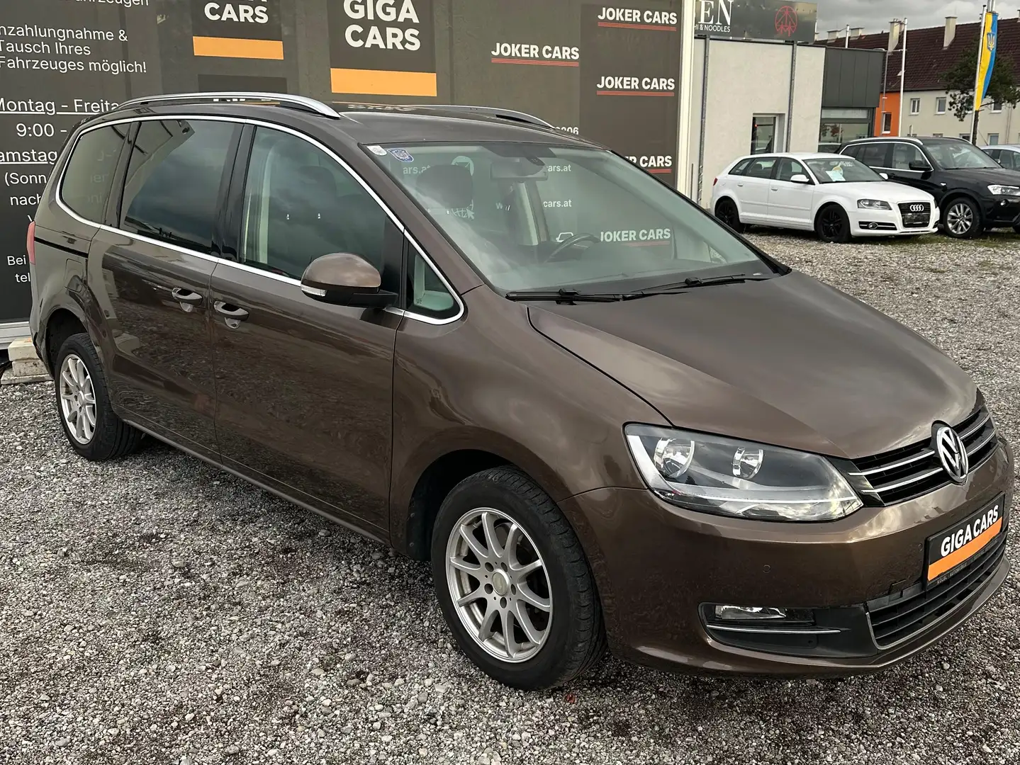 Volkswagen Sharan Highline BMT Brun - 2