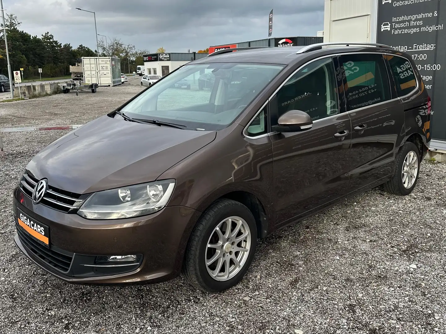 Volkswagen Sharan Highline BMT Brun - 1