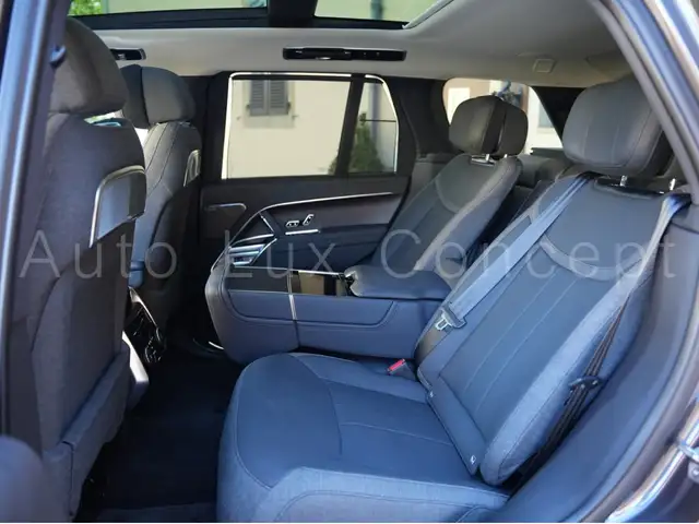 Land Rover Range Rover view 9