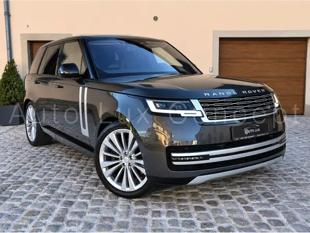 Land Rover Range Rover view 2