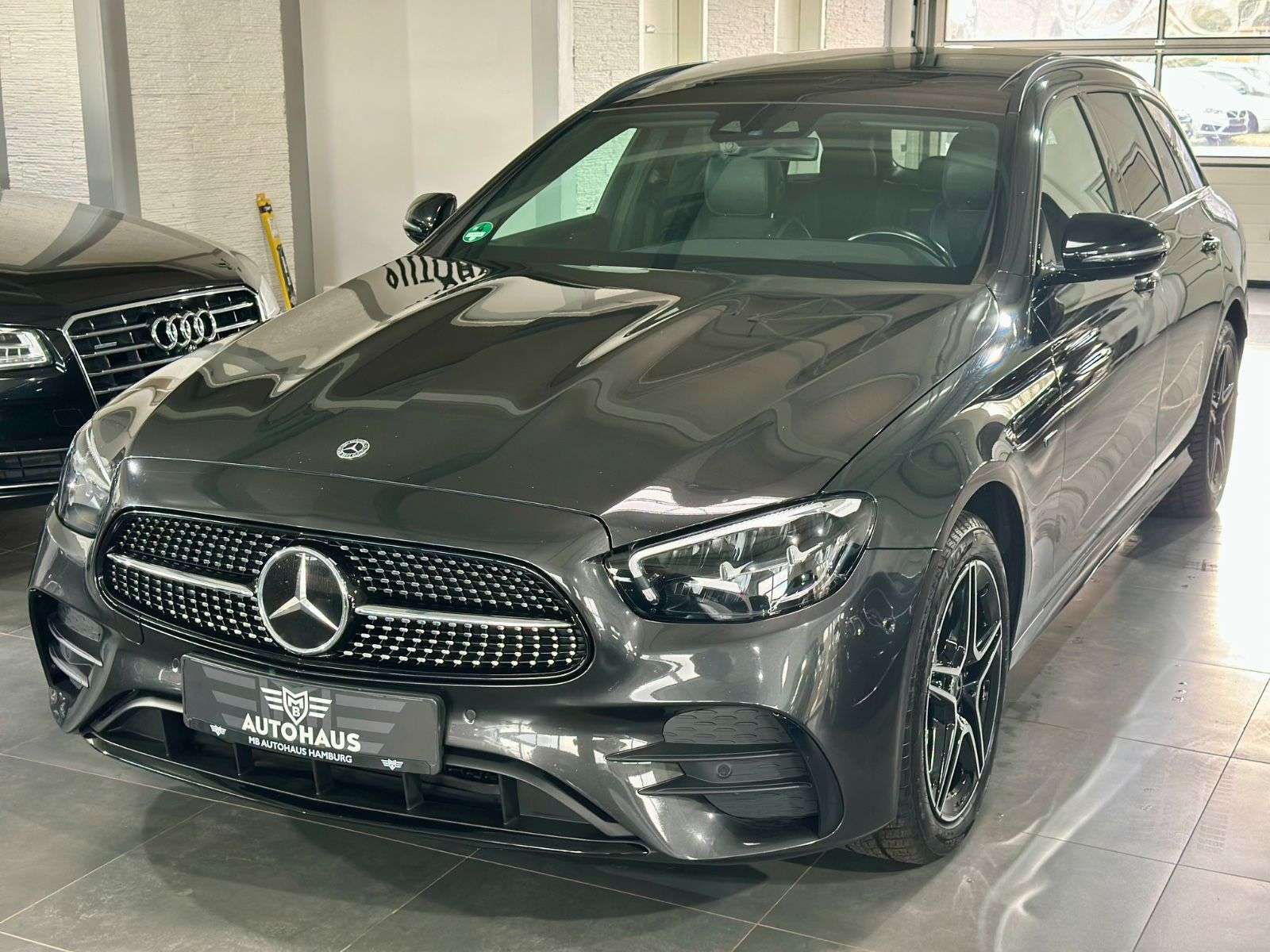 Second hand Mercedes Benz E-Class 300