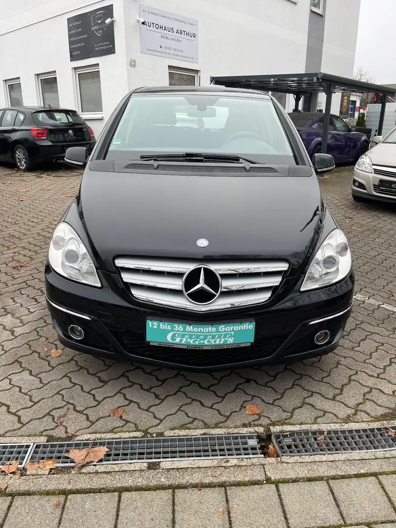 Mercedes-Benz B 200 Schwarz - 2