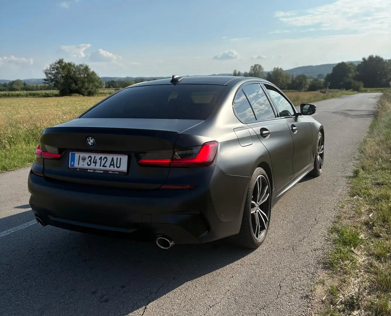 BMW 330 330e PHEV Aut. - 2