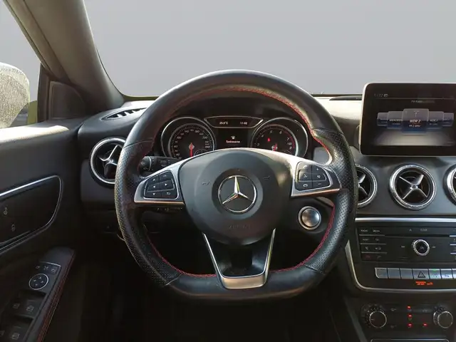 Mercedes-Benz CLA view 13