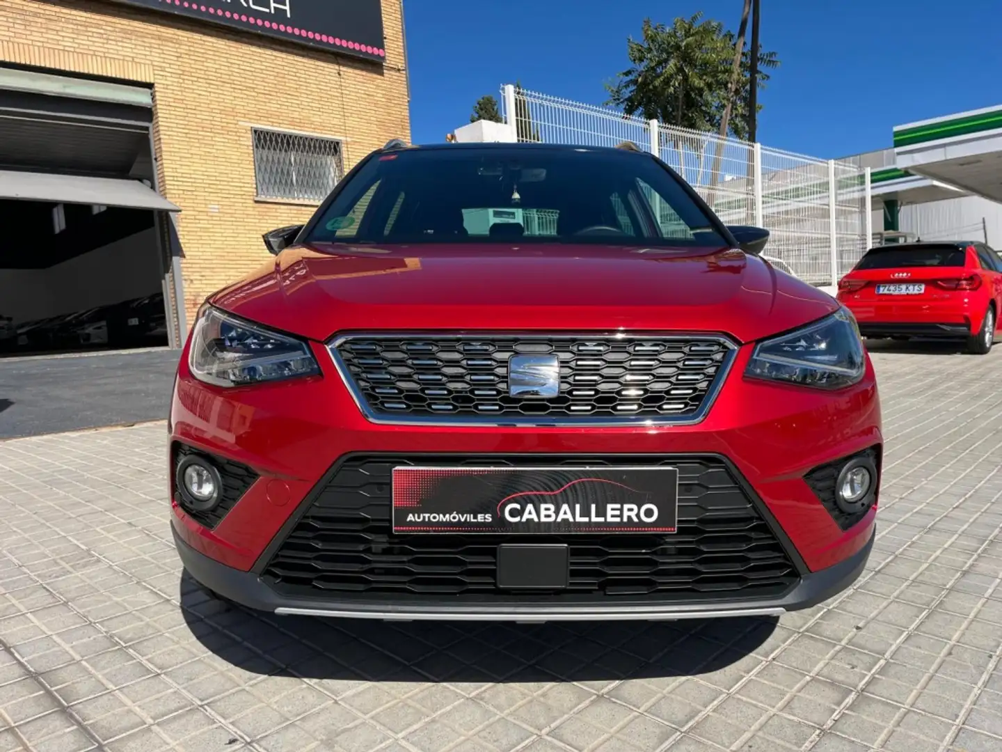 SEAT Arona 1.6TDI CR S&S Xcellence DSG 95 Rojo - 2